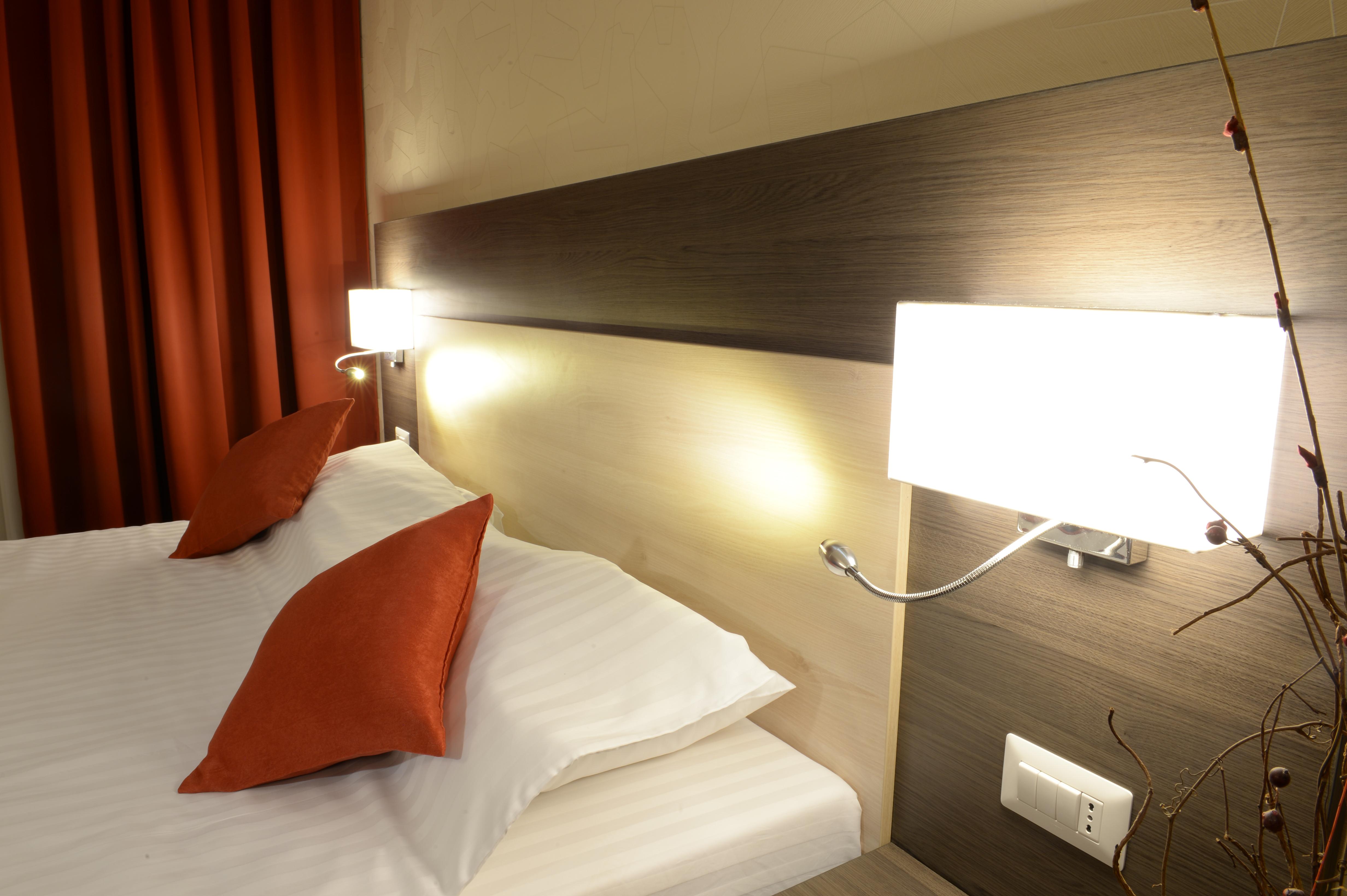 Dumbravita  Hotel Galaxy מראה חיצוני תמונה